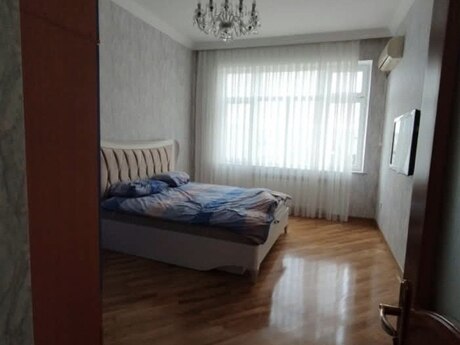 Аренда: 3-комнатная квартира, 130 м², Nəsimi: 1 200 ₼/мес 3