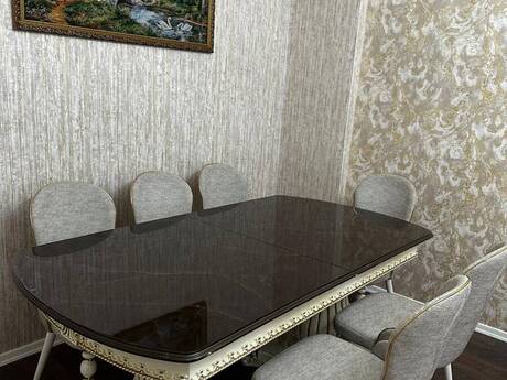 3-room apartment for rent, 100 m², Yeni Günəşli: 700 ₼/mo 3