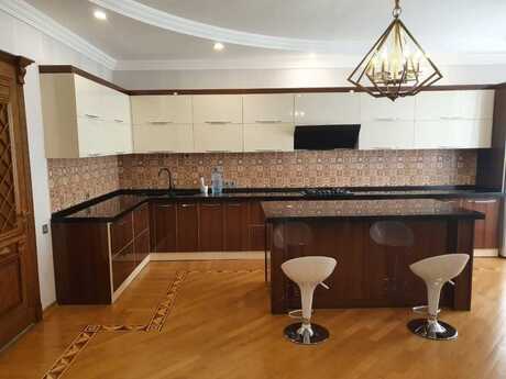 Kirayə 3 otaqlı mənzil, 295 m², Sahil: 2 200 ₼/ay 2