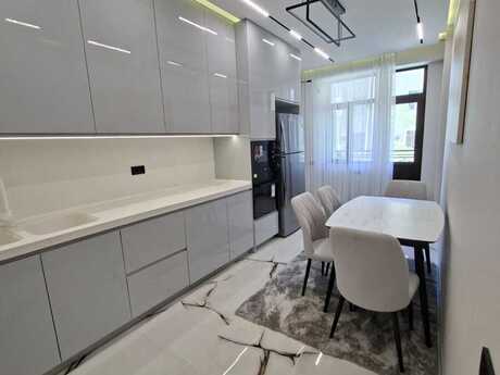 4 otaqlı mənzil, 142 m², Nərimanov: 448 000 ₼ 5