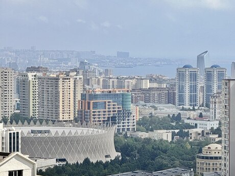 3-room apartment for rent, 105 m², 8 Noyabr: 1 300 ₼/mo 3