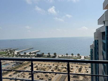 3-room apartment for rent, 200 m², Şah İsmayıl Xətai: 3 000 ₼/mo 3