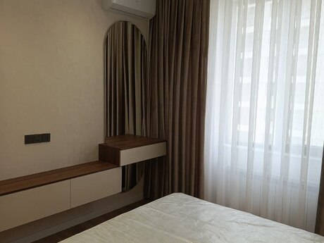 Аренда: 3-комнатная квартира, 80 м², Elmlər Akademiyası: 1 200 ₼/мес 4