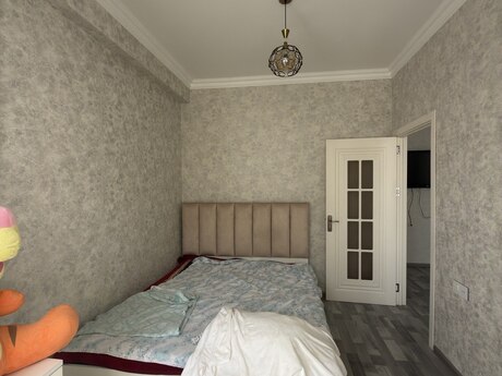 2-room apartment for rent, 46 m², Masazır: 400 ₼/mo 3