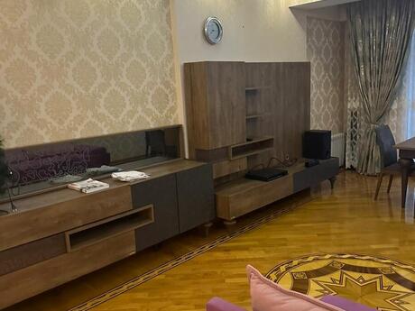 3-room apartment, 122 m², Şah İsmayıl Xətai: 335 000 ₼ 3