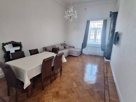 Объявление №6485146 - Баку, м. Сахил, 2-комн., 72 м², 3/3 этаж