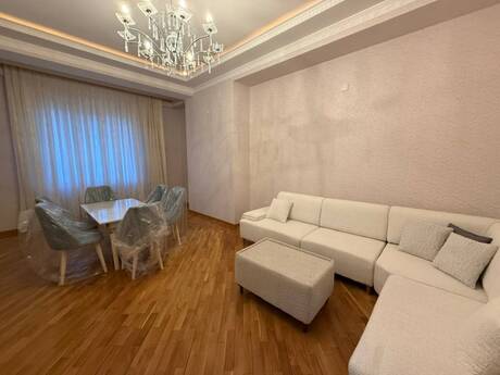 2-room apartment for rent, 95 m², 28 May: 1 000 ₼/mo 2