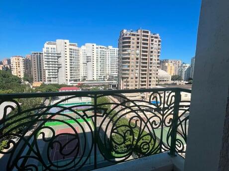 Elan №6485116 - Bakı, Nizami m., 3 otaqlı, 110 m², 9/16 mərtəbə