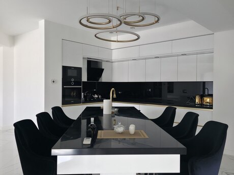 Kirayə 3 otaqlı mənzil, 200 m², Nərimanov: 2 000 ₼/ay 4