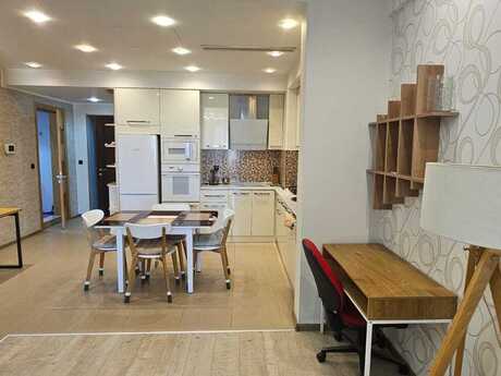 Kirayə 2 otaqlı mənzil, 85 m², Səbail: 2 400 ₼/ay 4