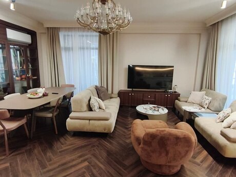 3-room apartment, 129 m², Lake City: 512 000 ₼ 4