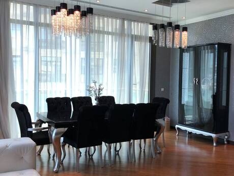 3-room apartment for rent, 120 m², İçəri Şəhər: 2 500 ₼/mo 4