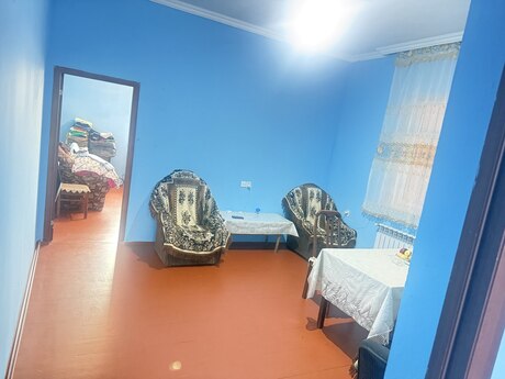 Əhmədlidə 2 otaqlı həyət evi kirayə verilir, 90 m², 380 AZN/ay, şəkil 2 / 5