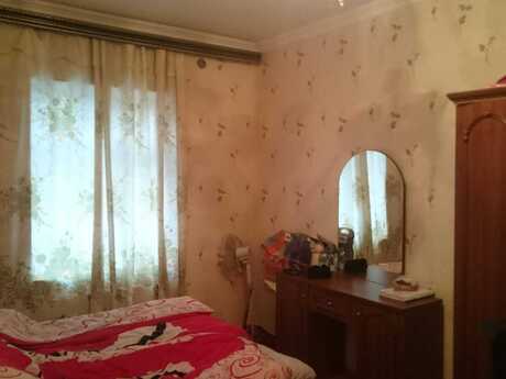 6 otaqlı həyət evi, 240 m², Ramana: 130 000 ₼ 4