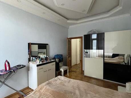 2-room apartment for rent, 90 m², 8 Noyabr: 800 ₼/mo 4