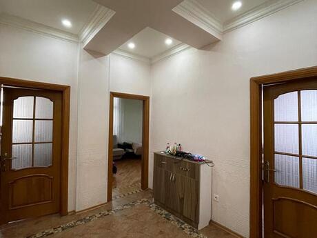 2-room apartment for rent, 90 m², 8 Noyabr: 800 ₼/mo 5