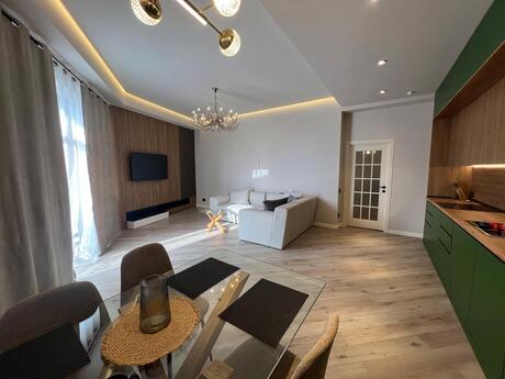 3-room apartment for rent, 100 m², Ağ şəhər: 2 000 ₼/mo 5