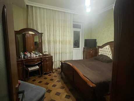 2-room apartment, 65 m², Bakıxanov: 180 000 ₼ 3