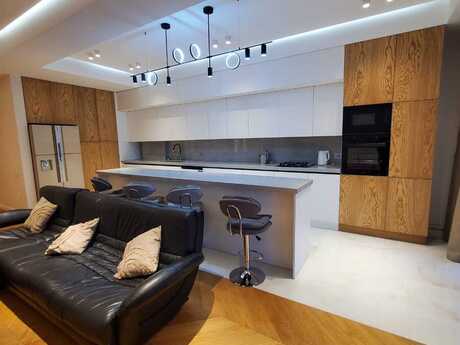 Kirayə 3 otaqlı mənzil, 160 m², Pilot Residence: 4 000 ₼/ay 4