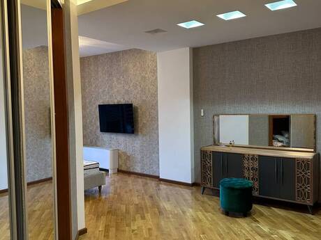 İçəri Şəhərdə 4 otaqlı yeni tikili mənzil satılır, 232 m², 980 000 AZN, şəkil 5 / 12