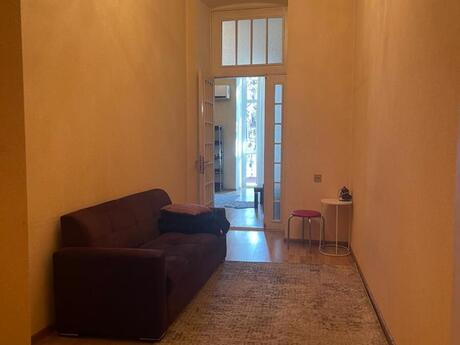Kirayə 2 otaqlı mənzil, 60 m², İçəri Şəhər: 750 ₼/ay 3