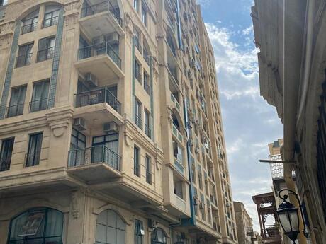 3-room apartment, 175 m², İçəri Şəhər: 730 000 ₼ 4