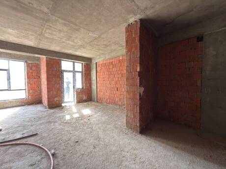 1-комнатная квартира, 60 м², 28 May: 192 000 ₼ 4