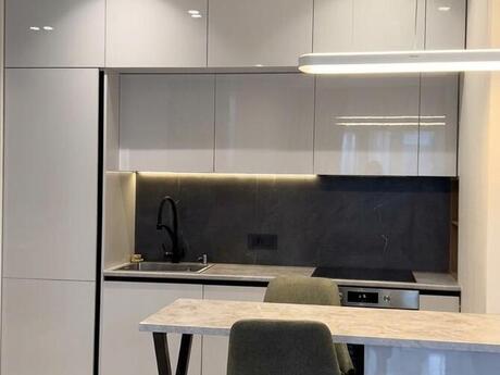 2-room apartment for rent, 55 m², Ağ şəhər: 1 550 ₼/mo 2
