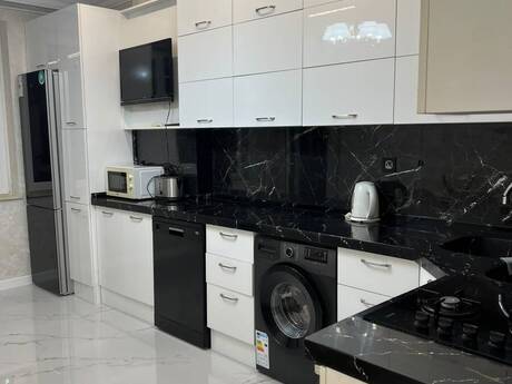 2-room apartment for rent, 78 m², Qaraçuxur: 800 ₼/mo 2