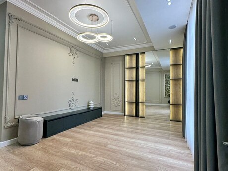 2-room apartment, 76 m², Qara Qarayev: 260 000 ₼ 2