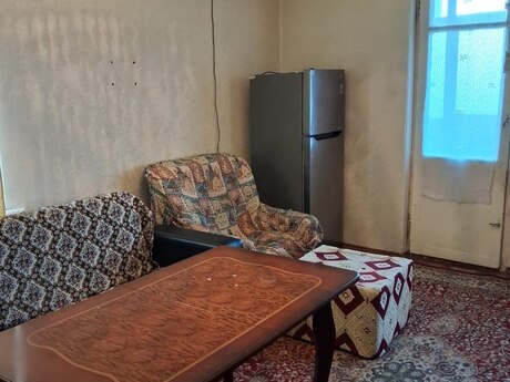 2-room apartment for rent, 45 m², Nəriman Nərimanov: 550 ₼/mo 3