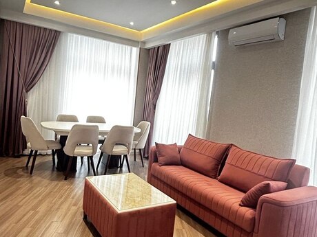 2 otaq · 110 m² · 8/13 mərtəbə, Nizami