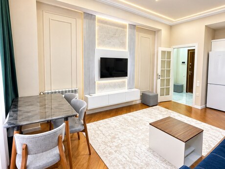 2-room apartment for rent, 70 m², Gənclik: 1 100 ₼/mo 2