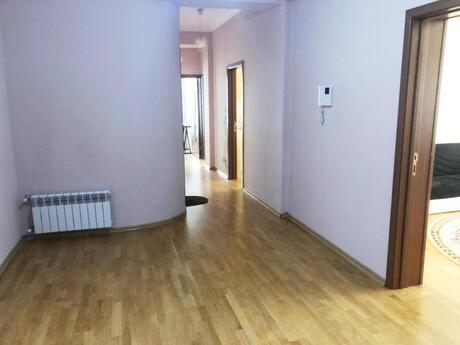 2-room apartment, 97 m², Şah İsmayıl Xətai: 300 000 ₼ 4