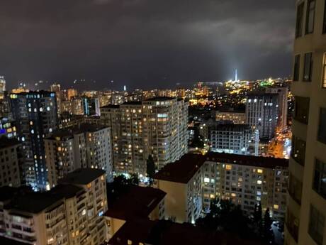 4-room apartment for rent, 200 m², Nizami: 1 500 ₼/mo 4