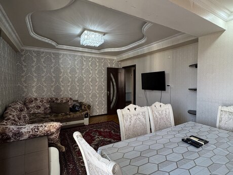2-room apartment for rent, 65 m², İnşaatçılar: 650 ₼/mo 2