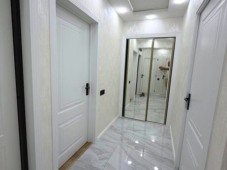 2-room apartment, 65 m², Həzi Aslanov: 184 000 ₼ 5
