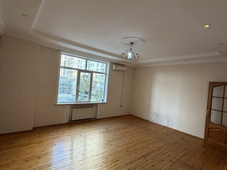 2-room apartment, 90 m², Həzi Aslanov: 203 000 ₼ 2