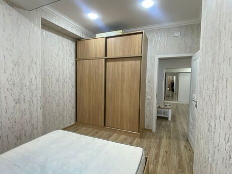 2-room apartment for rent, 80 m², Əhmədli: 650 ₼/mo 2