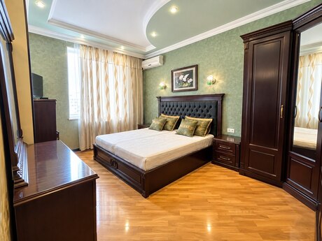 3-room apartment, 110 m², Azadlıq Prospekti: 285 000 ₼ 3