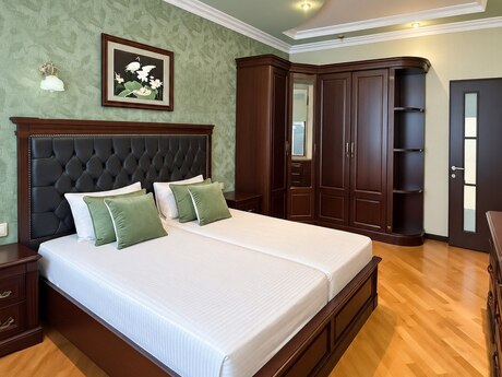 3-room apartment, 110 m², Azadlıq Prospekti: 285 000 ₼ 4