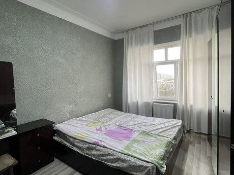 2-room apartment for rent, 75 m², Neftçilər: 650 ₼/mo 3