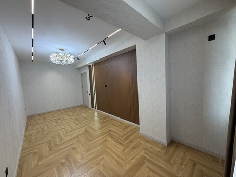 2-room apartment, 76 m², Neftçilər: 250 000 ₼ 5