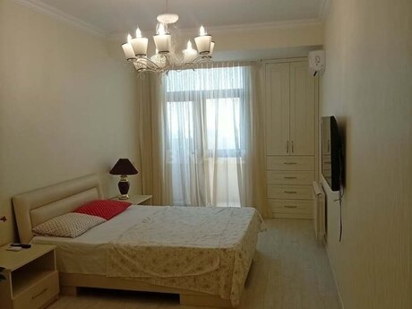 3-room apartment, 108 m², Nizami: 450 000 ₼ 3