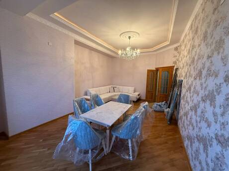2-room apartment for rent, 100 m², 28 May: 999 ₼/mo 3