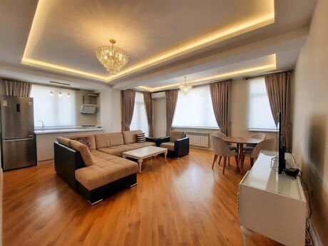 3 İnşaatçılar