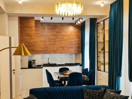 2-room apartment for rent, 110 m², Ağ şəhər: 1 800 ₼/mo 2