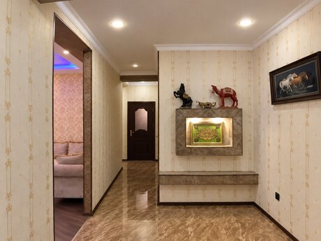 3-room apartment for rent, 105 m², Gənclik: 1 099 ₼/mo 4