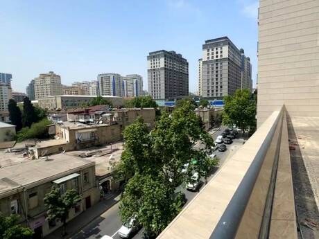 2-room apartment, 72 m², 28 May: 260 000 ₼ 4