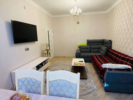 Elan №6485822 - Bakı, Yeni Yasamal q., 2 otaqlı, 60 m², 10/18 mərtəbə